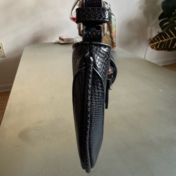 Black Faux Snake Skin Shoulder Bag - Picture 7 of 16